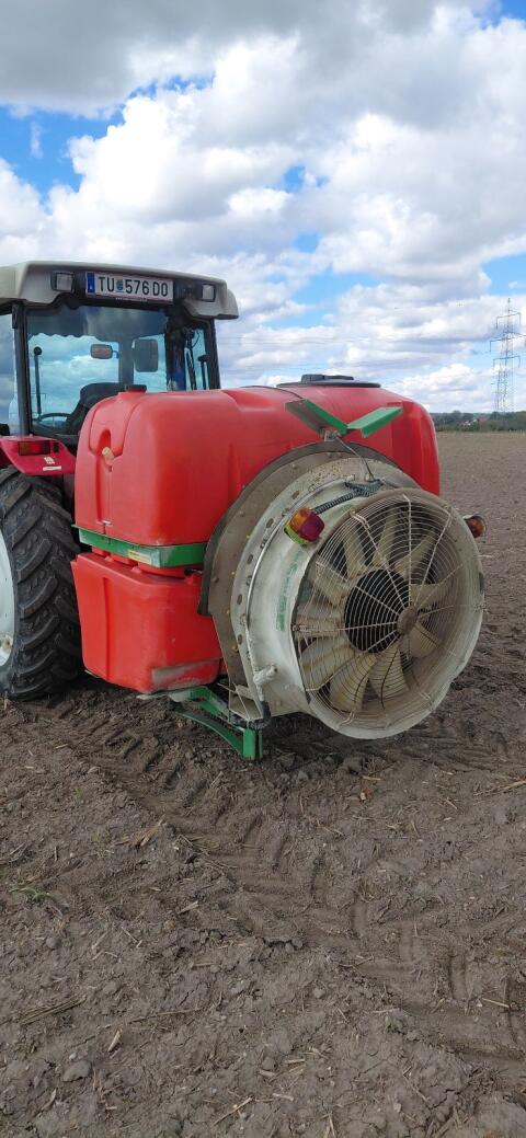 Jessernigg Gebläsespritze 800 l