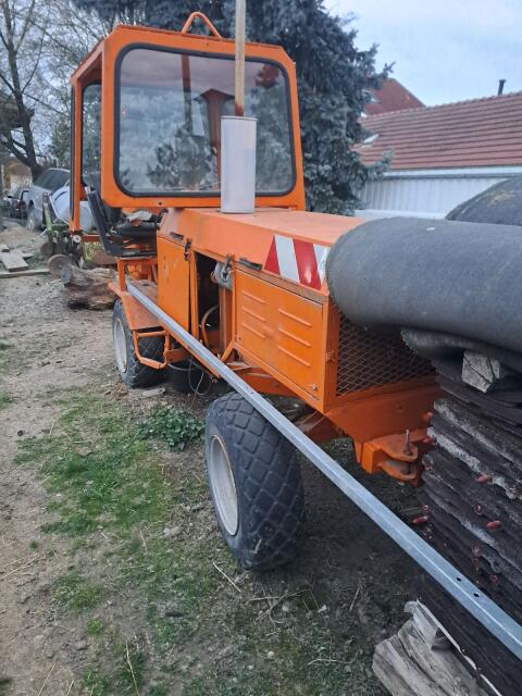 Selbstfahrende Arbeitsmaschine