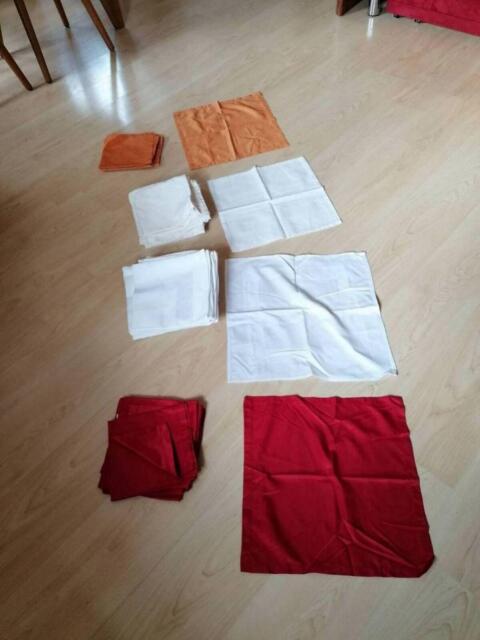 Stoffservietten-Sets (Rot, Weiß, Beige, Orange)