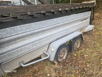 Anhänger Humer für Baggertransport