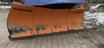 Schilcher Schneepflug