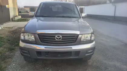Mazda B-Serie B 2500 Doppelkabine 4x4 TD TE Pickup