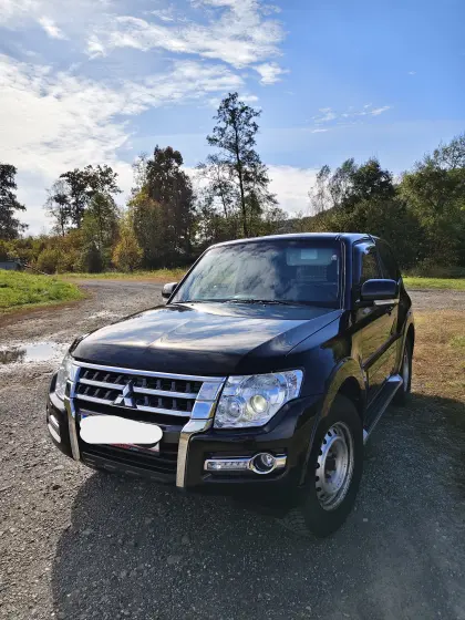 Mitsubishi Pajero VAN MT DI-D 3,2 Intense