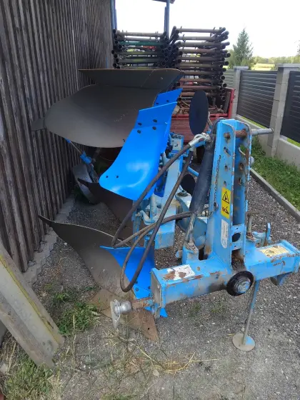 Lemken Opal 090