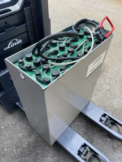 Hoppecke Staplerbatterie 24 V 345 A