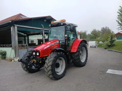 Massey Ferguson 5455