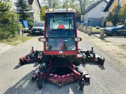 Toro Groundsmaster 4000-D (3,35 m Schnittbreite), 2.617 Bstd.