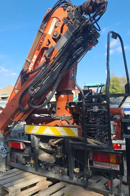 LKW-Kran Atlas mit Fernbedienung und Heckkonsole