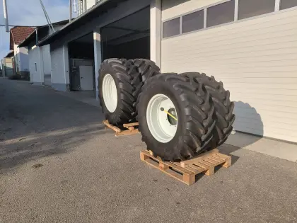 Michelin MultiBib Kompletträder für Steyr, Case, New Holland