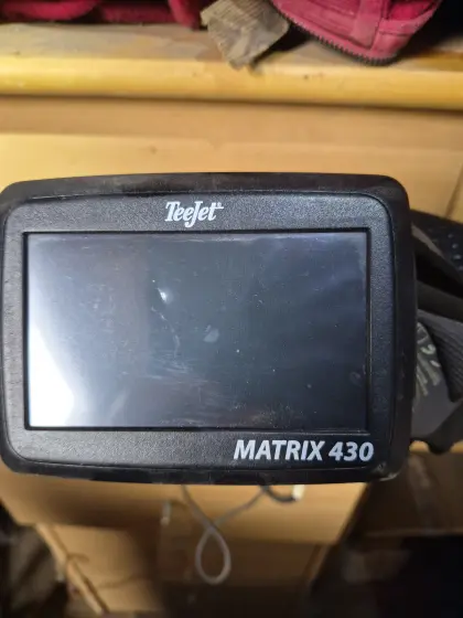 TeeJet Matrix 430 Spurführungsgerät mit Patch-Antenne Parall (Matrix 430)