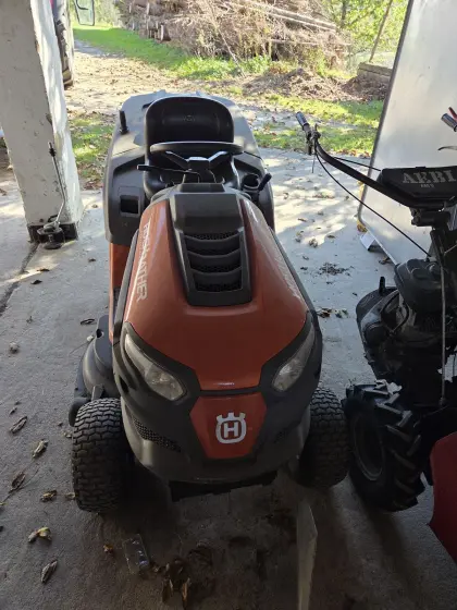 Husqvarna TC 242T