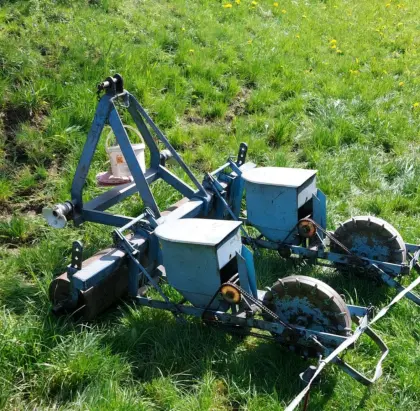 Krobath Einzelkornsähmaschine