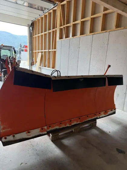 Schneepflug Vampir 250