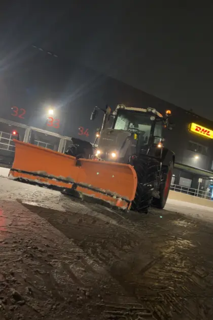 Suche Fahrer für Winterdienst.