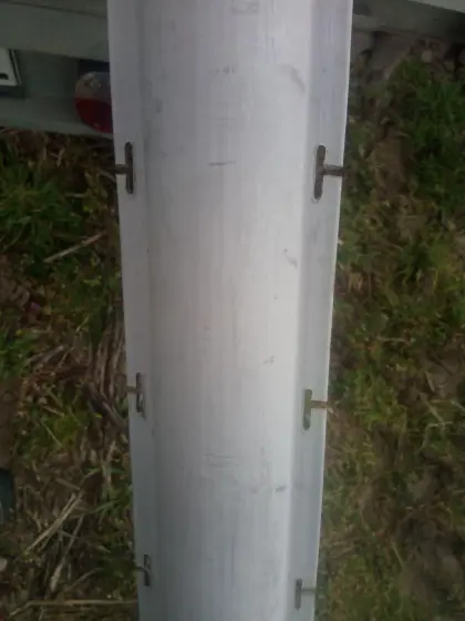Weidepfähle, Weidezaunpfosten