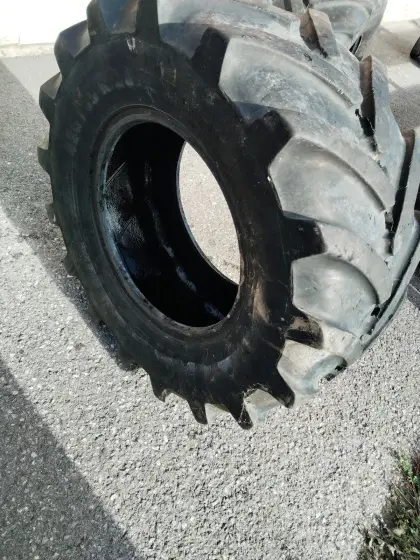 420/65R20 Michelin CM 108