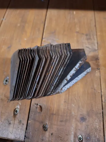 25 Mähbalken-Klingen