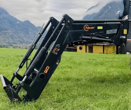 Hauer POMR 90 Oberrahmen Frontlader