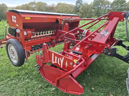 Säkombination Reform Semo 100 und Lely 2,5 m AB