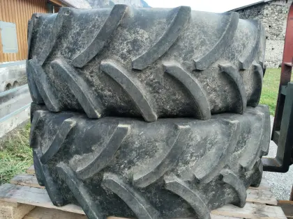 Vredestein 380/85R28, 14,9R28