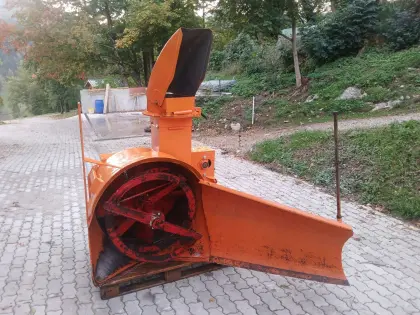 Kahlbacher Schneefräse, Frässchleuder, Seitenwallfräse KS 800