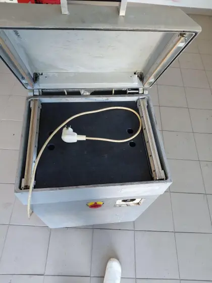 Combivac Vakuummaschine