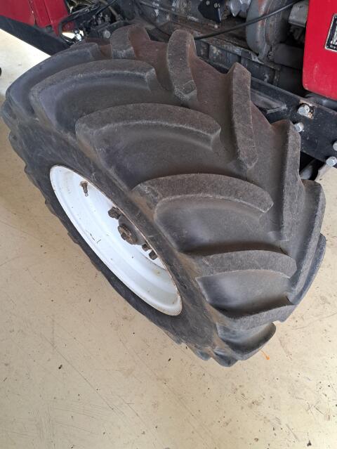 Kompletträder 340/65R18 Michelin XM108