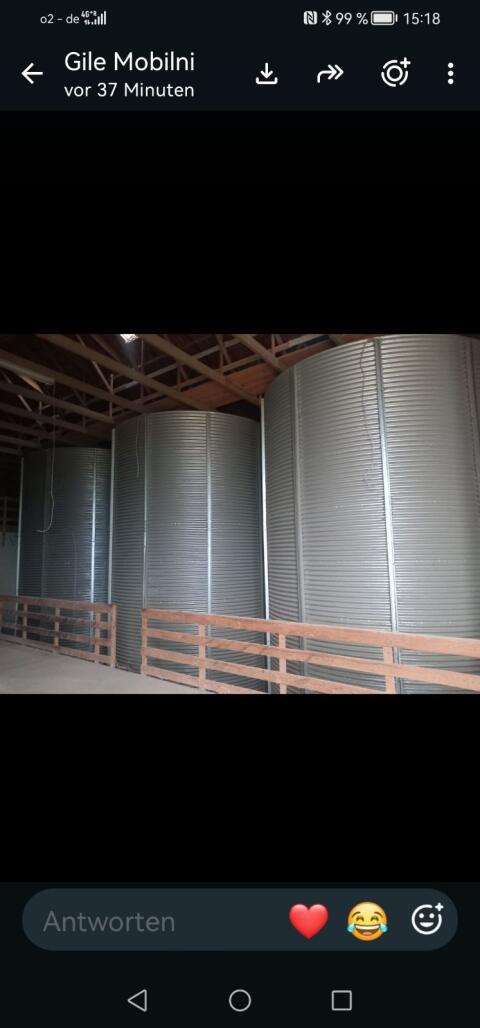 2 Getreide-Silos