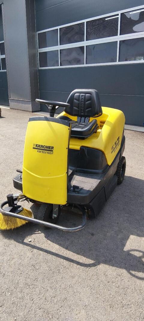 Diesel-Kehrmaschine Kärcher 100/100