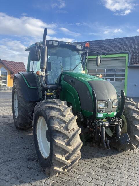 Valtra N 141