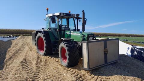 Fendt Favorit 514c