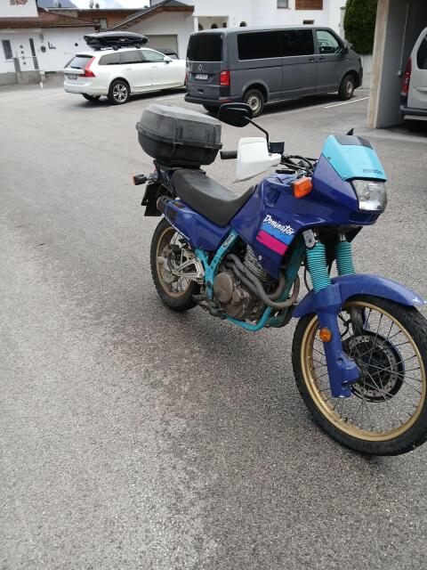 Honda NX 500 Dominator