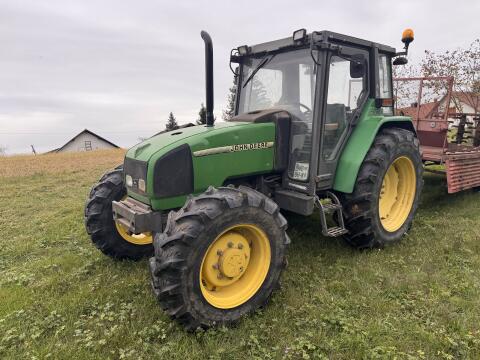 John Deere 3300 X