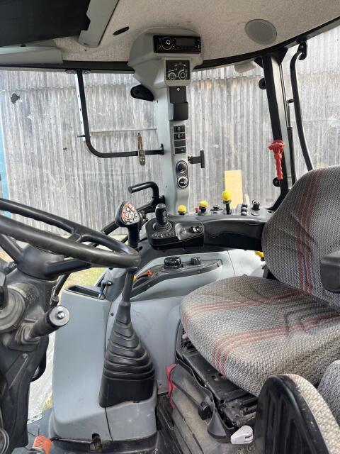 Steyr Multi 4115 mit Hauer Pom Vx 95