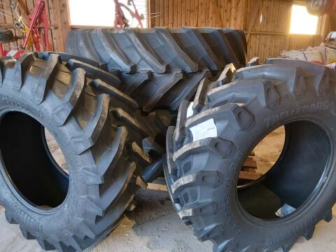 Reifen Trelleborg 650/65/38, 540/65/28