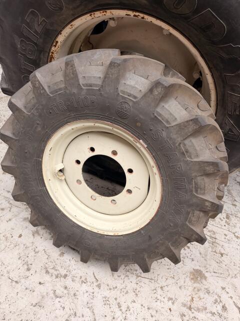 Komplettrad Steyr Felgen 320/85R20 9x20