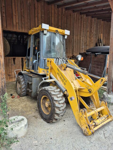 Hoflader ER 12