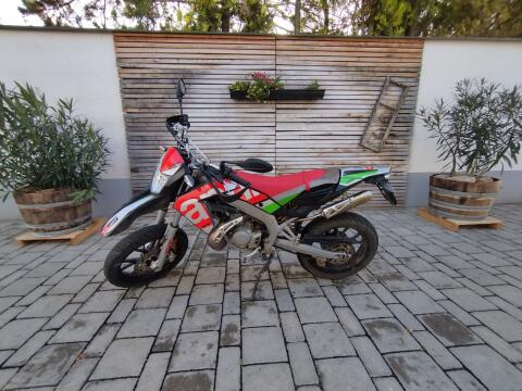 Moped Aprilia SX 50