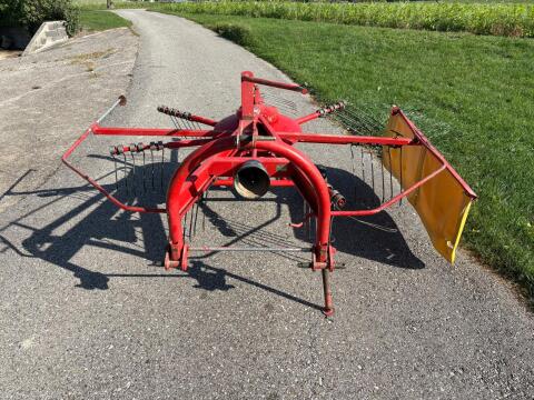Pöttinger Schwadkreisel 272