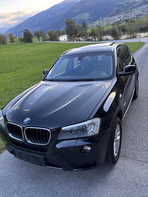 BMW X3 Allrad, Aut., AHK, Pano.