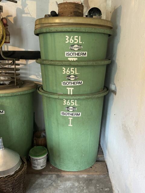 Maischebehälter, Wassertanks, Brennerei