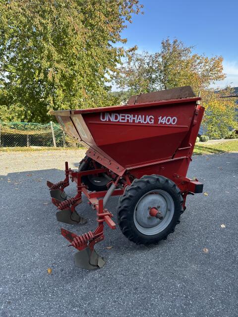 Vollautomatische Kartoffelsetzmaschine Underhaug 1400