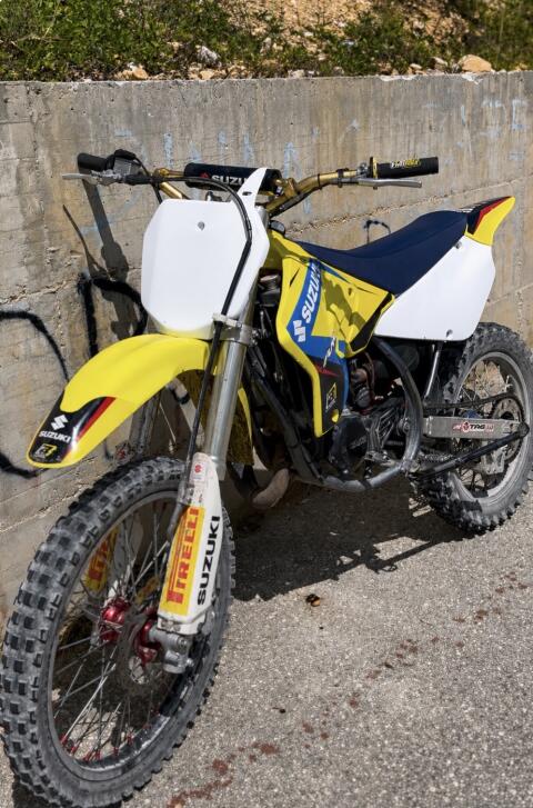 Suzuki RM 85