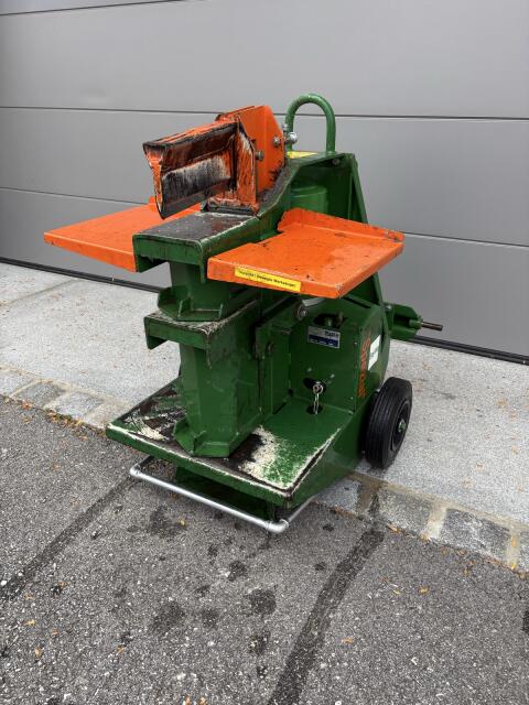Posch Spaltaxt Spezial 9 t Holzspalter