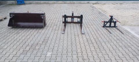 Schnellwechsler Riman, Klappschaufel, Palettengabel, Ballengabel