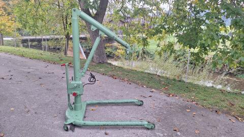 Motorhebekran, Werkstattkran