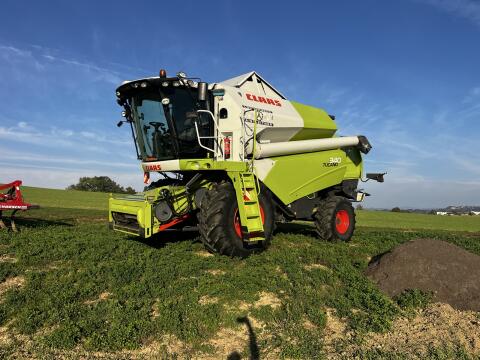 Claas Tucano 340 Allrad
