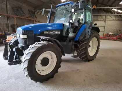 New Holland TM 115