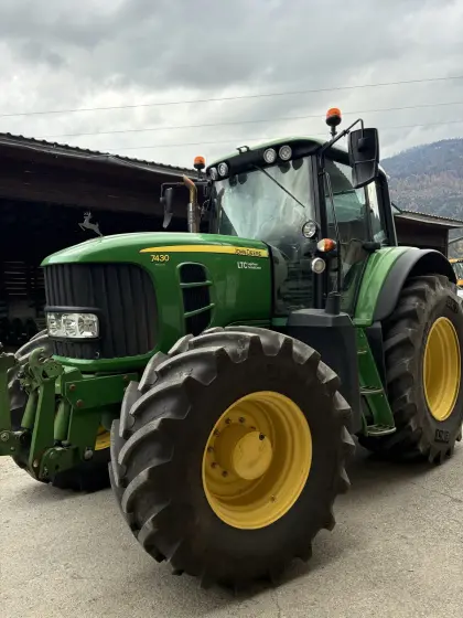 John Deere 7430 Premium