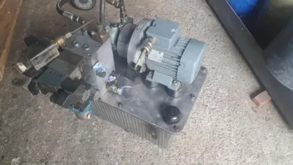 Hydraulikaggregat 30 l Bosch Flügelzellenpumpe, VEM Motor